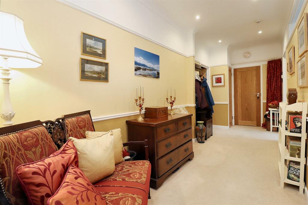 Additional image 4 of Victorian apartment located along Marine Parade