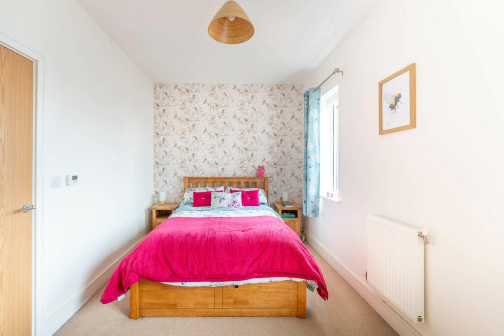 Additional image 15 of Garland Avenue, Locking Parklands