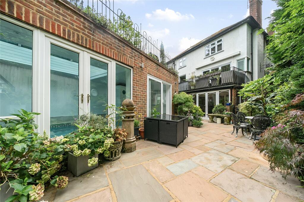 Additional image 32 of Croydon Road, Keston