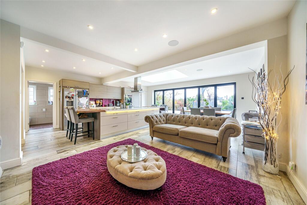 Additional image 19 of Wood Lodge Lane, West Wickham