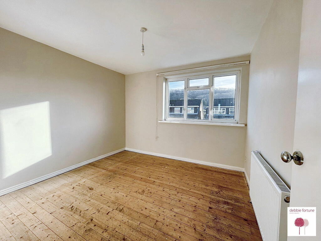 Additional image 5 of Manor Farm Crescent, Weston-super-Mare