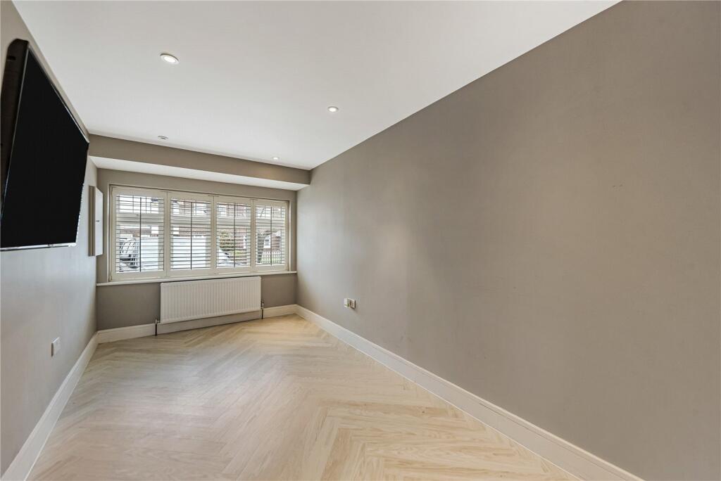 Additional image 7 of Homemead Road, Bromley, BR2