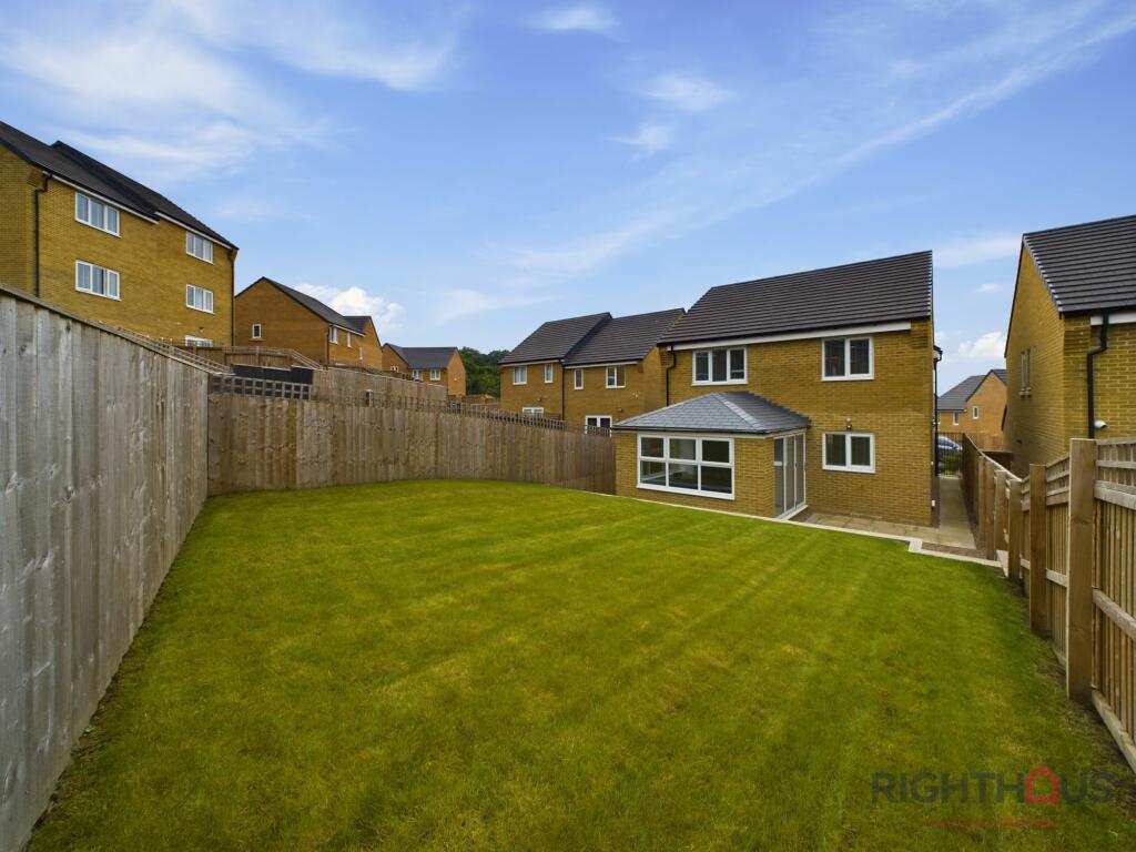 Additional image 13 of Meadow Walk Drive, Bradford, BD2