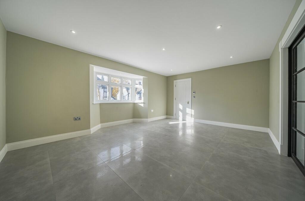 Additional image 2 of Woodland Way, Petts Wood, BR5
