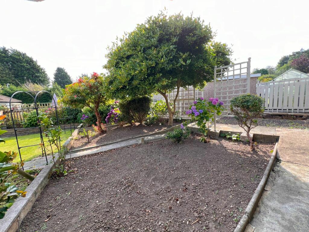 Additional image 19 of Santa Monica Road, Idle,