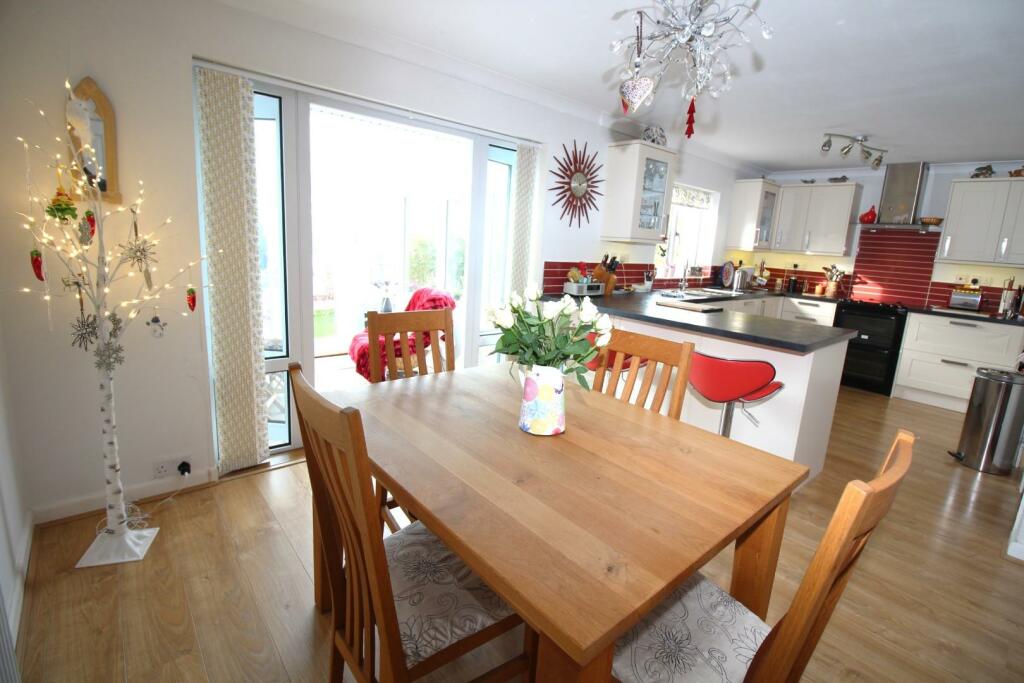 Additional image 6 of Dean Avenue, Thornbury