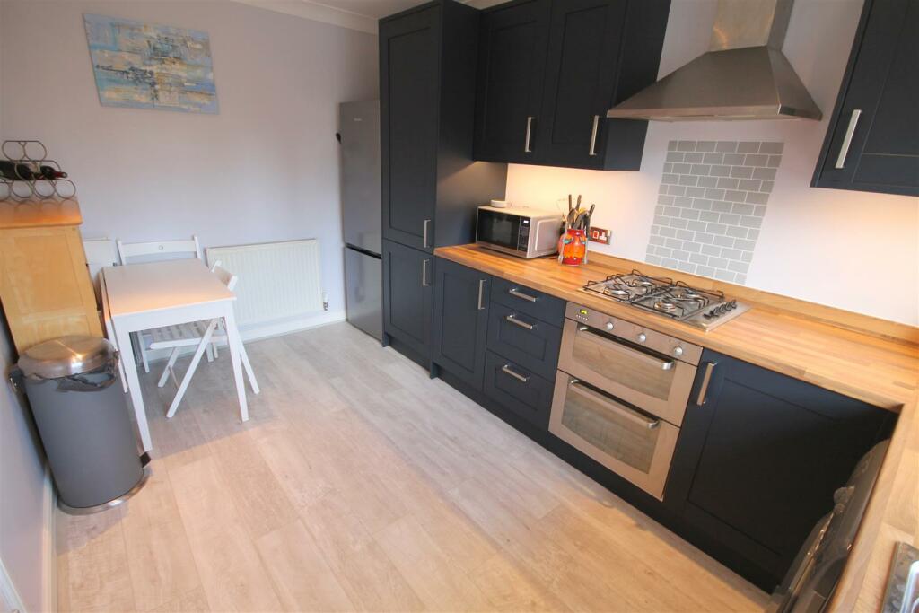 Additional image 15 of Cave Close, Downend, Bristol