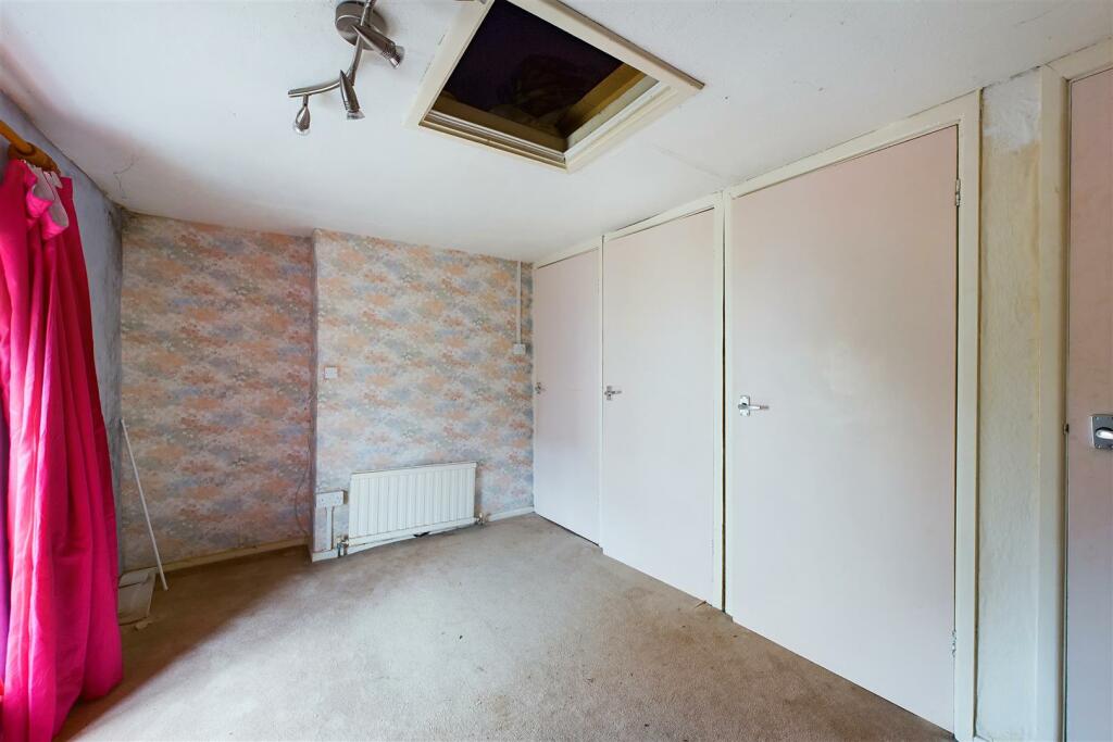 Additional image 19 of HOUSE | BASIC UPDATING | WRAXALL