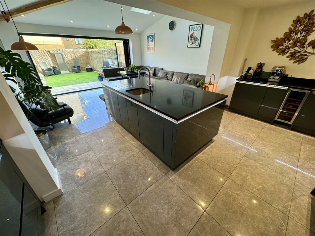 Additional image 8 of Argentia Place, Portishead