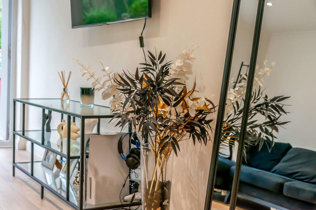 Additional image 19 of Westmoreland Road, Bromley, BR2