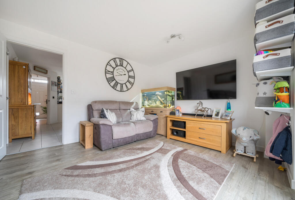 Additional image 21 of Farmers Walk, Thornbury, South Gloucestershire, BS35