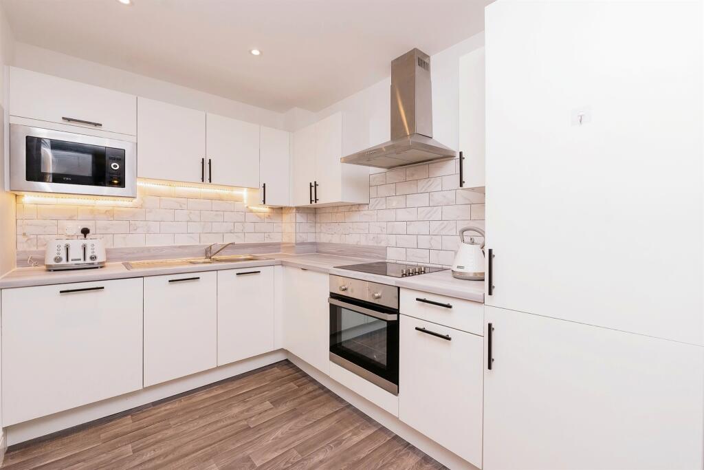 Additional image 18 of Whitchurch Lane, Bristol