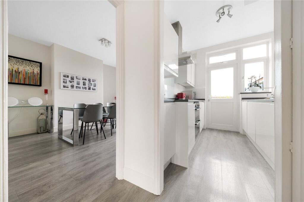 Additional image 15 of Greenway, Chislehurst, BR7