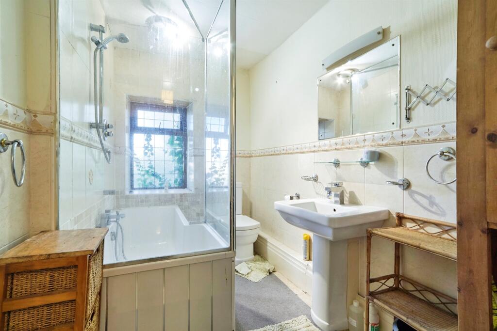 Additional image 15 of View Croft Road, Shipley