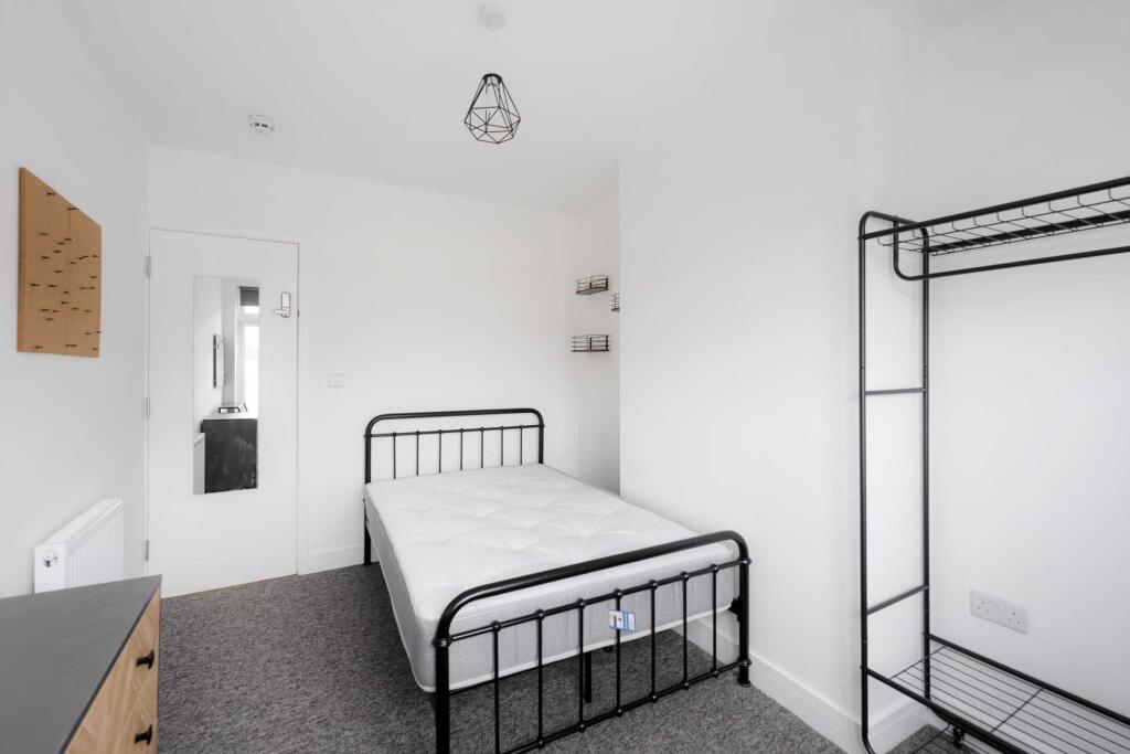 Additional image 34 of Ninth Avenue, Filton