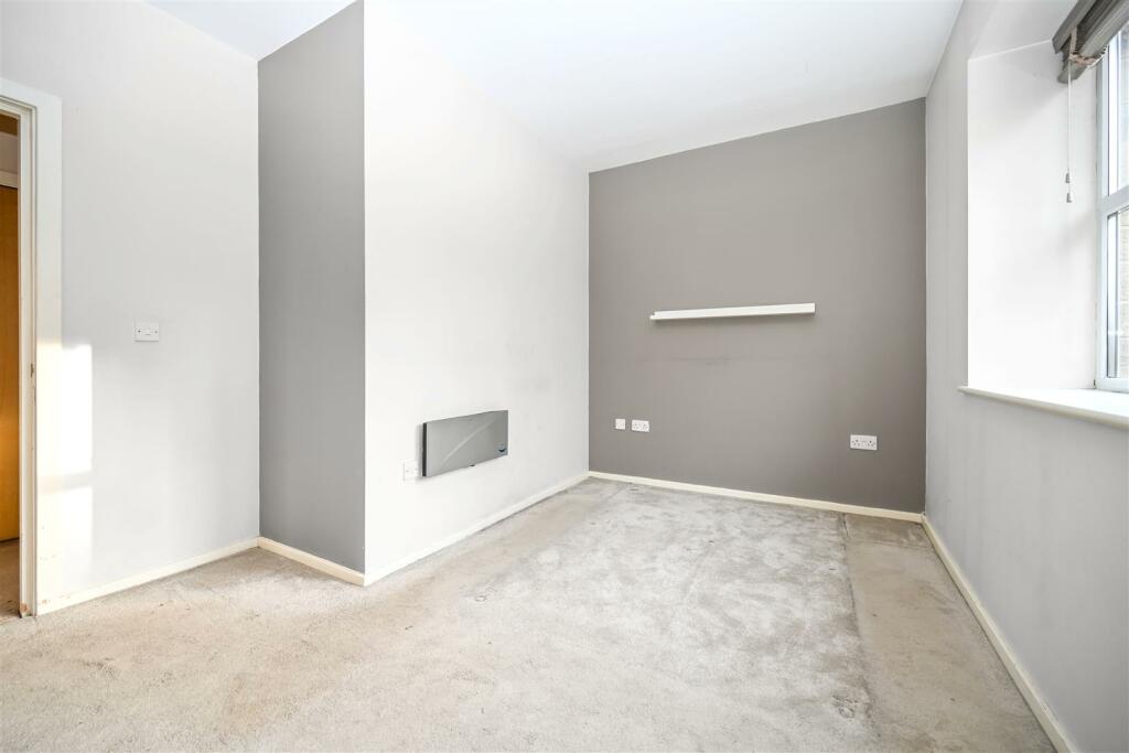 Additional image 6 of Brackendale Lodge, Bradford