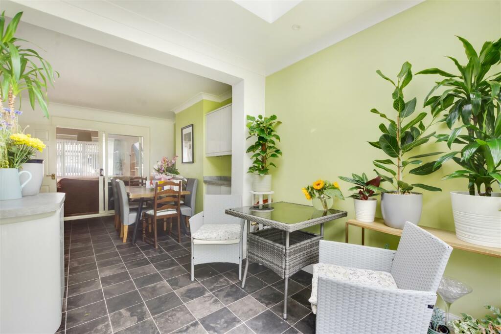 Additional image 8 of Sunray Avenue, Bromley