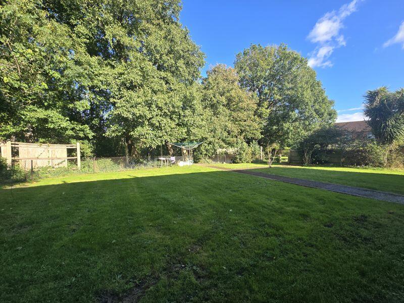 Additional image 10 of Steyning