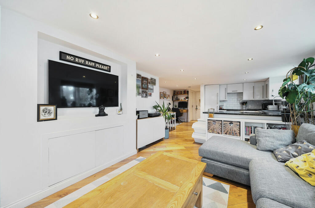 Additional image 8 of Starts Hill Road, Farnborough, Orpington, Kent, BR6