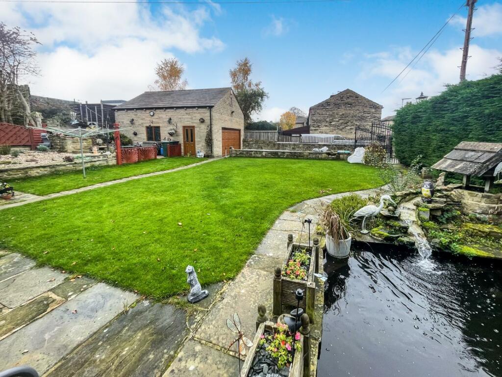 Additional image 30 of Hodgson Fold, Bradford