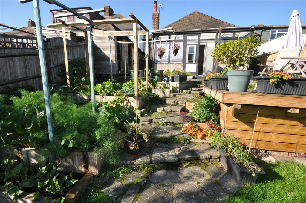 Additional image 17 of Lodge Crescent, Orpington, BR6