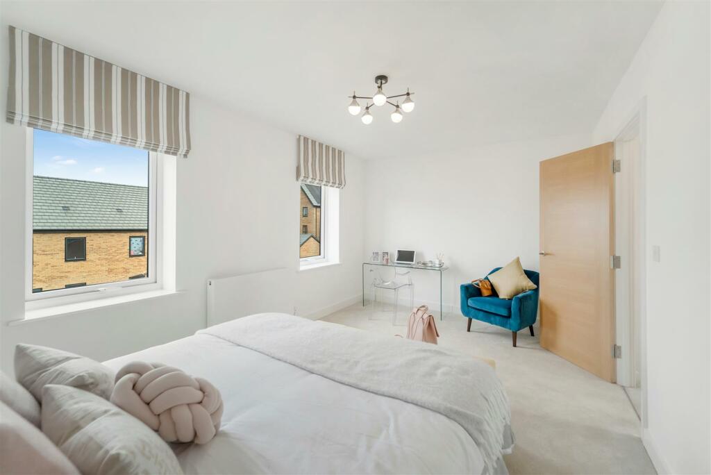 Additional image 18 of Plot 110 Locking Parklands - BRAND NEW HOME