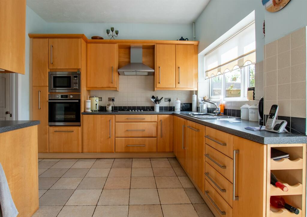 Additional image 8 of Greyfield Road, High Littleton, Bristol