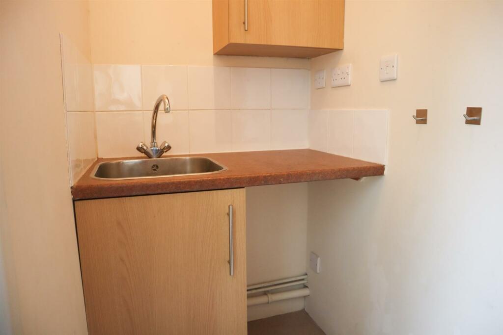 Additional image 6 of Knowles Road, Clevedon