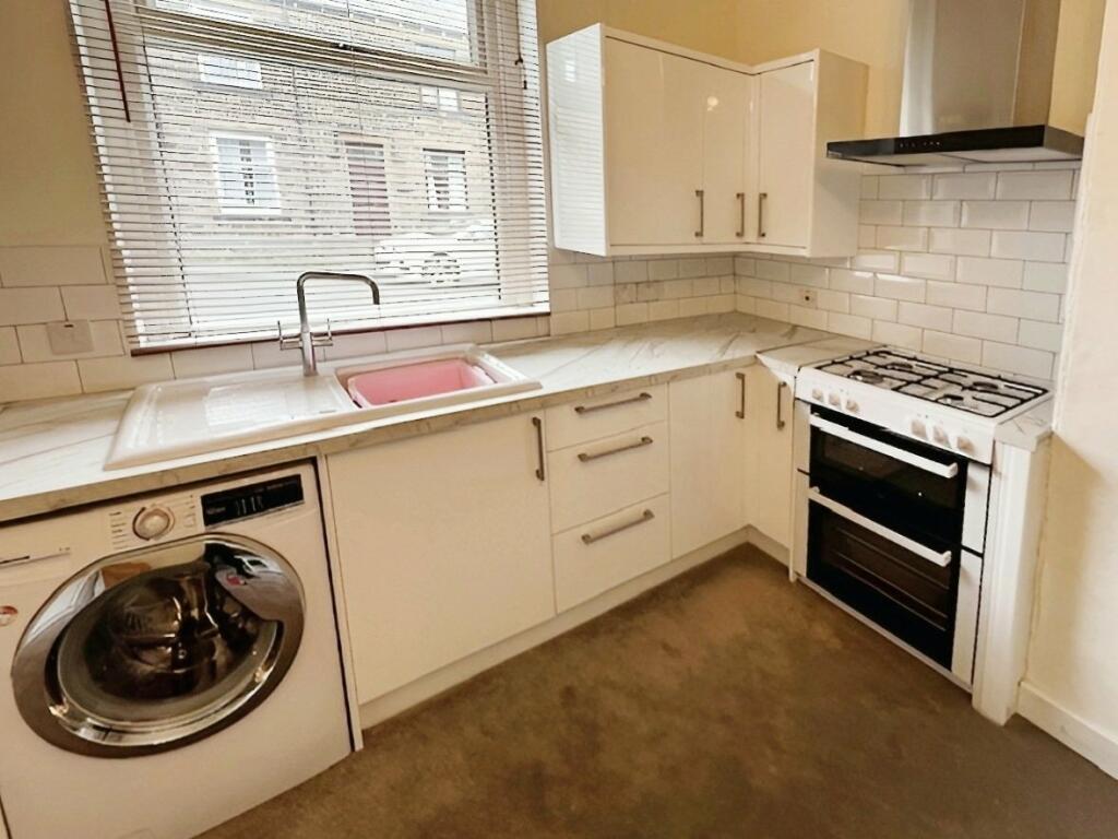 Additional image 5 of Whitcliffe Road, Cleckheaton, West Yorkshire, BD19