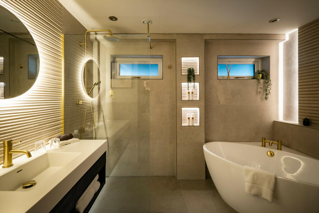 Additional image 57 of 1863 Restaurant and Rooms, Elm House, High Street, Pooley Bridge, Penrith, Cumbria, CA10 2NH