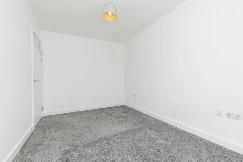 Additional image 9 of 526 Fishponds Road, Bristol, BS16