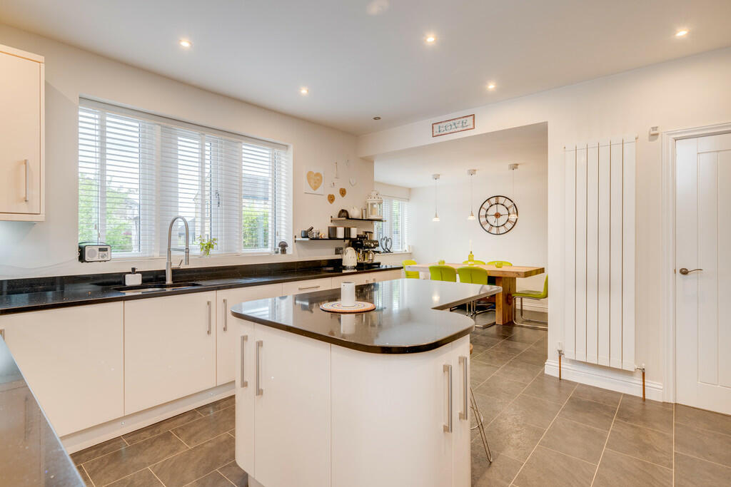 Additional image 3 of Field Hurst, Scholes, Cleckheaton