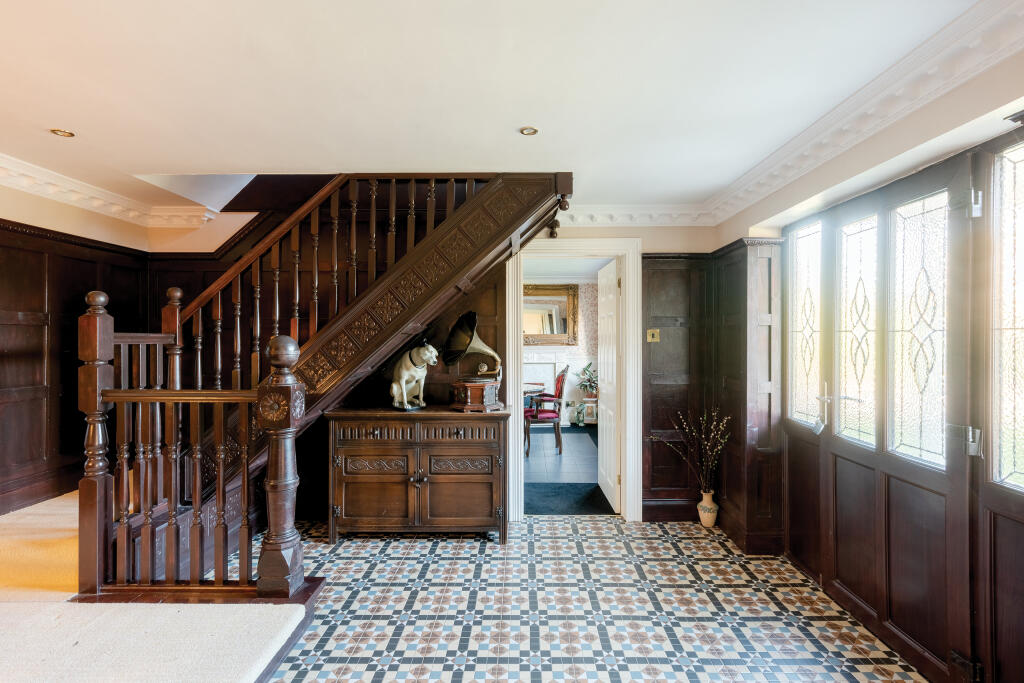 Additional image 35 of The Manor, Ruddymead, Clevedon