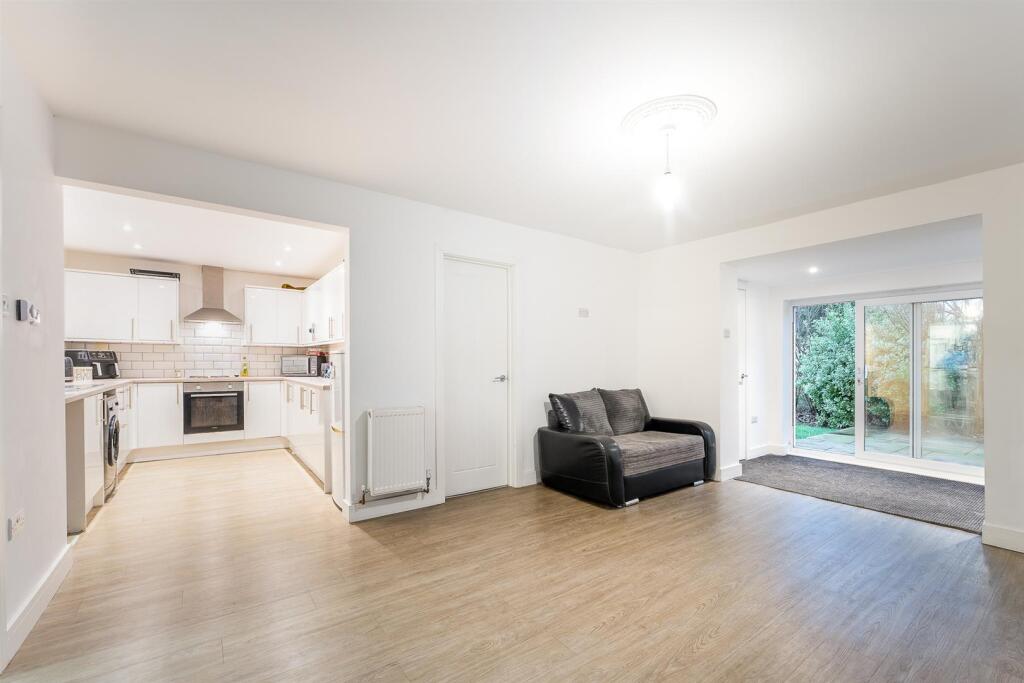 Additional image 5 of Worlebury Hill Road, Weston-Super-Mare - GARDEN FLAT