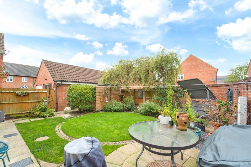 Additional image 4 of Ash Close, St Georges - SUPERB FAMILY HOME