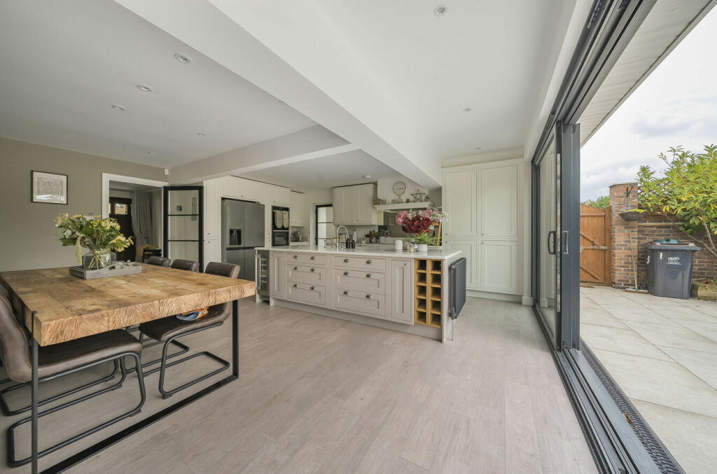 Additional image 7 of Ripley Close, Bromley, BR1