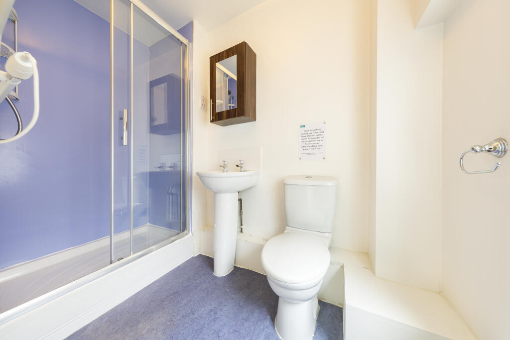 Additional image 7 of Princess Victoria St F13, Flat 13 (front), Clifton, Bristol, BS8