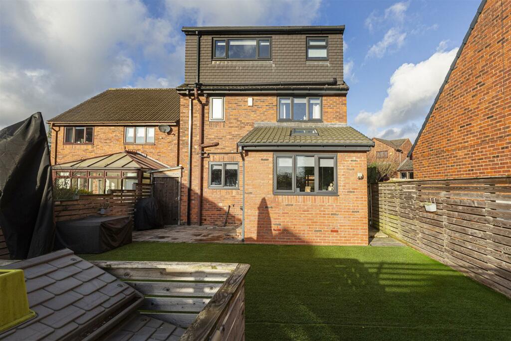 Additional image 36 of Paddock Drive, Drighlington