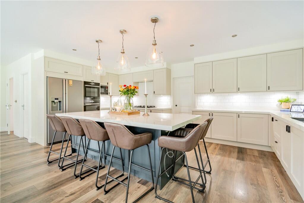 Additional image 4 of Aspen House, Greenhill Lane, Bingley, West Yorkshire, BD16