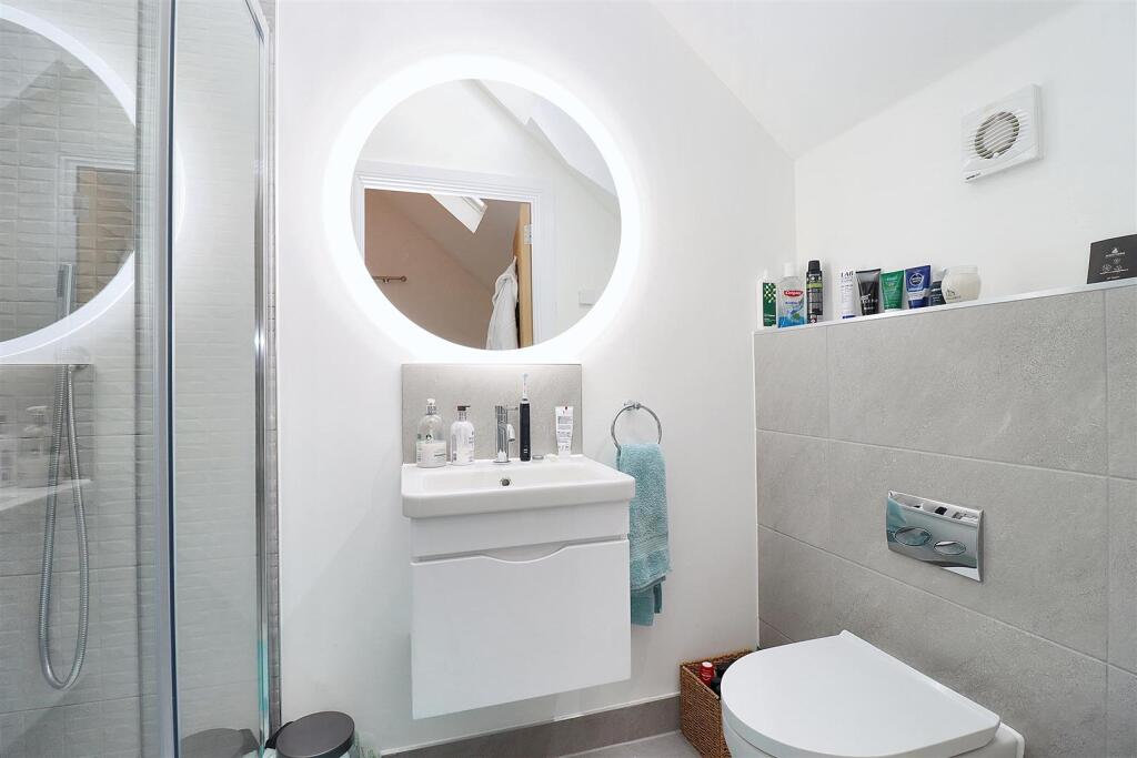 Additional image 8 of Beautifully converted barn in East Clevedon