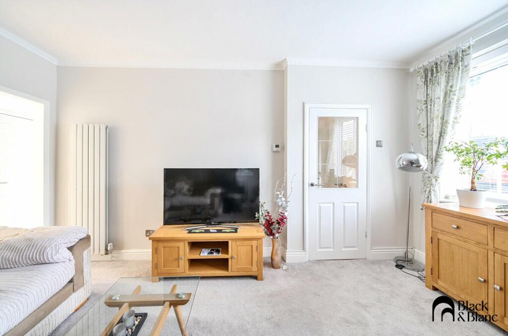 Additional image 4 of Farmfield Road, Bromley, BR1