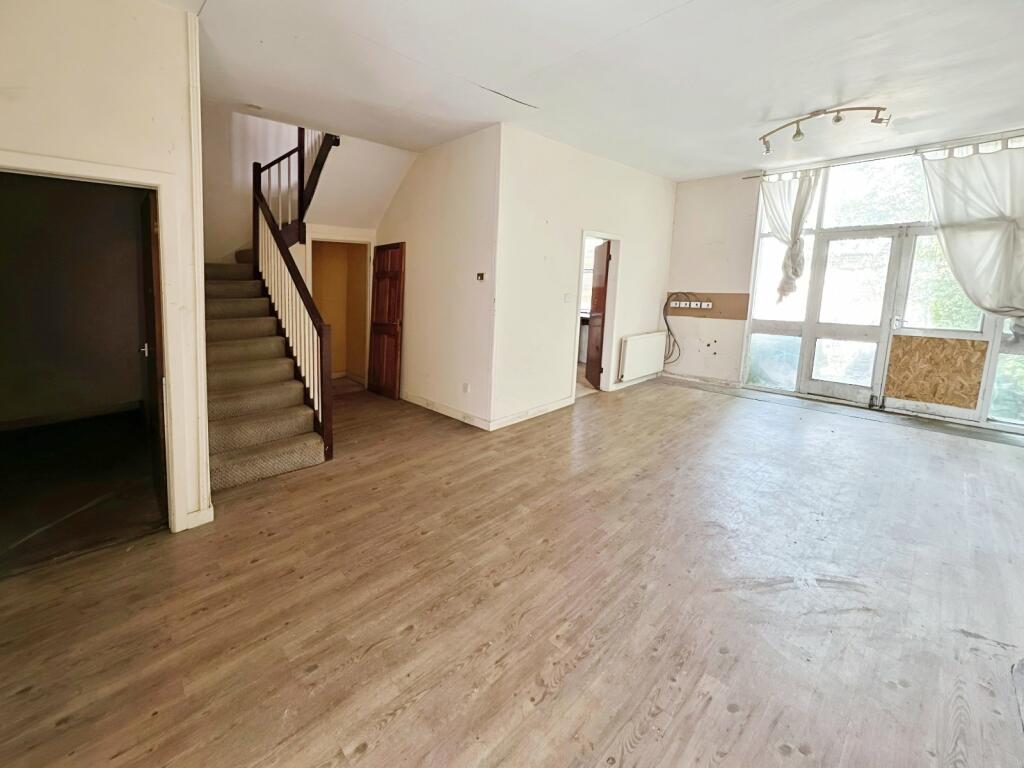 Additional image 6 of Sal Royd Road, Low Moor, Bradford, West Yorkshire, BD12