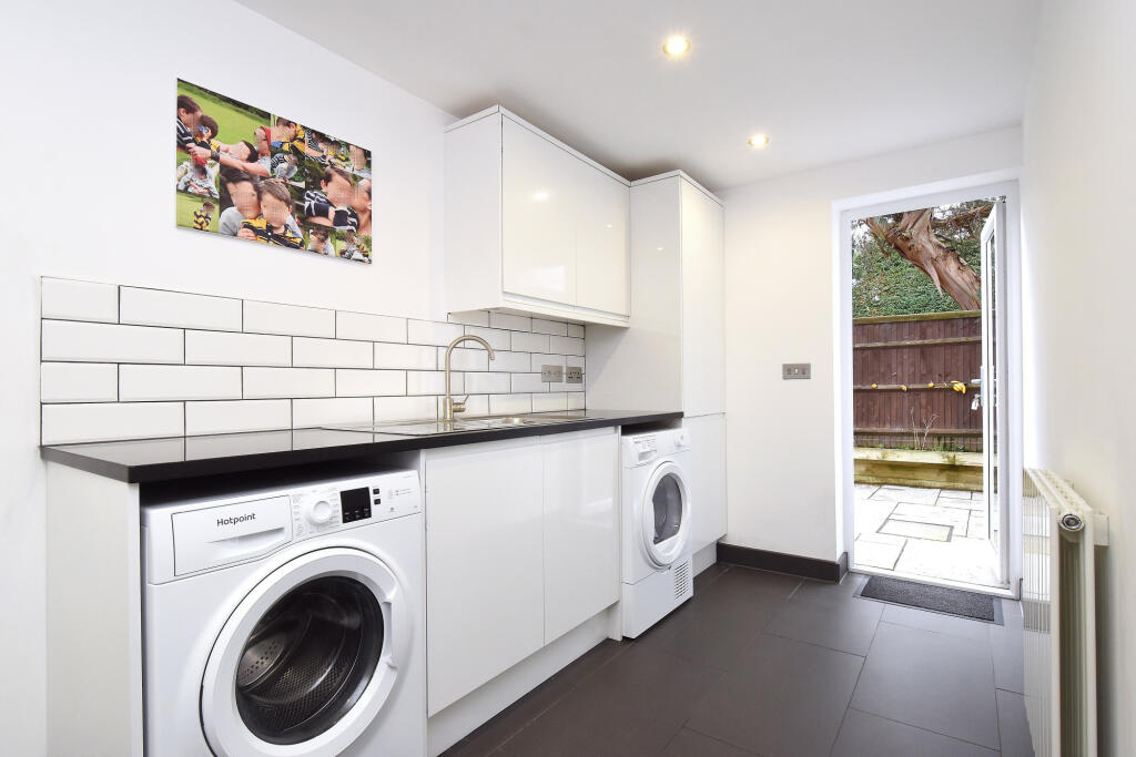 Additional image 11 of Southborough Road, Bromley