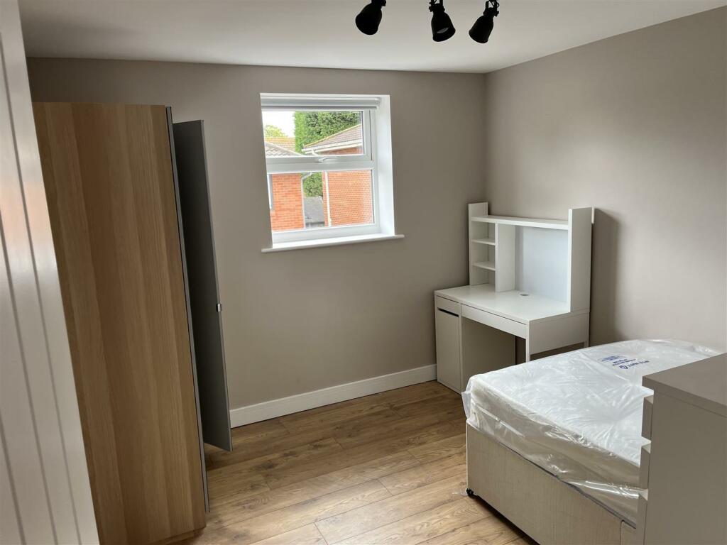 Additional image 4 of Gloucester Road, Patchway