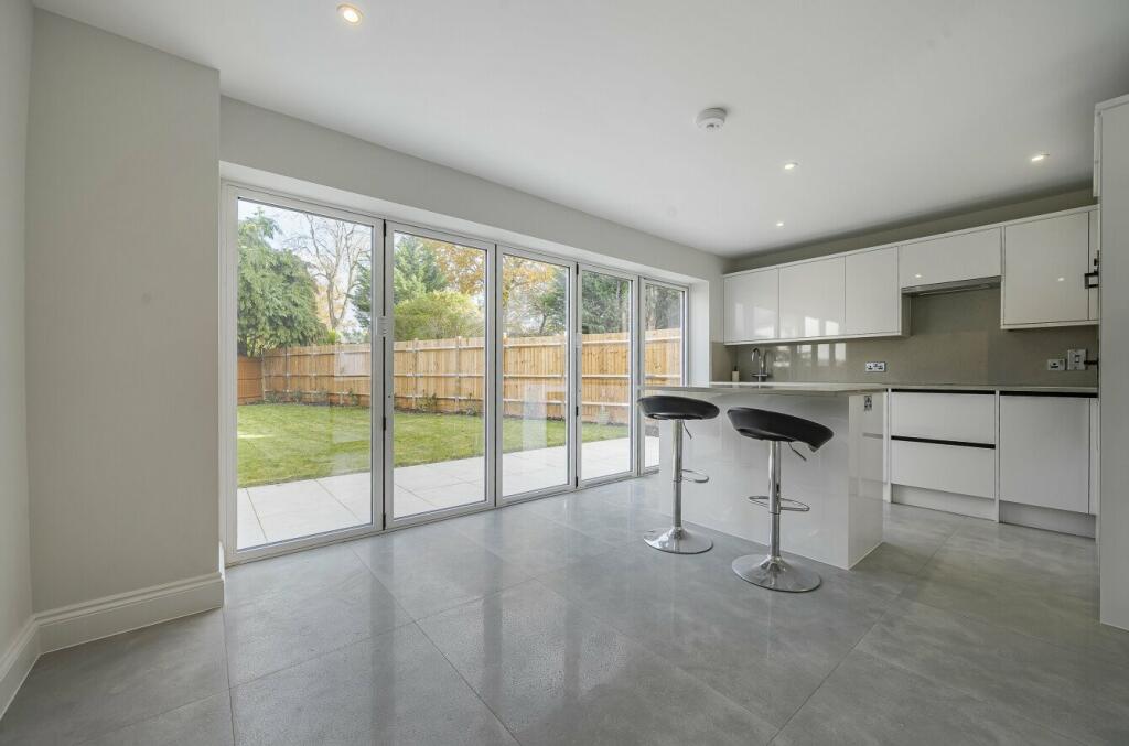Additional image 6 of Woodland Way, Petts Wood, BR5