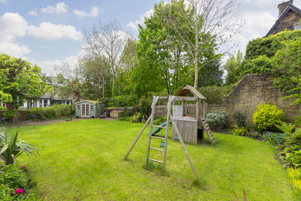 Additional image 13 of Hall Bank Drive, Bingley, West Yorkshire, BD16