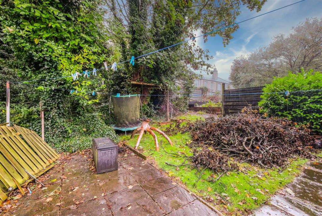 Additional image 10 of Sal Royd Road, Low Moor, Bradford