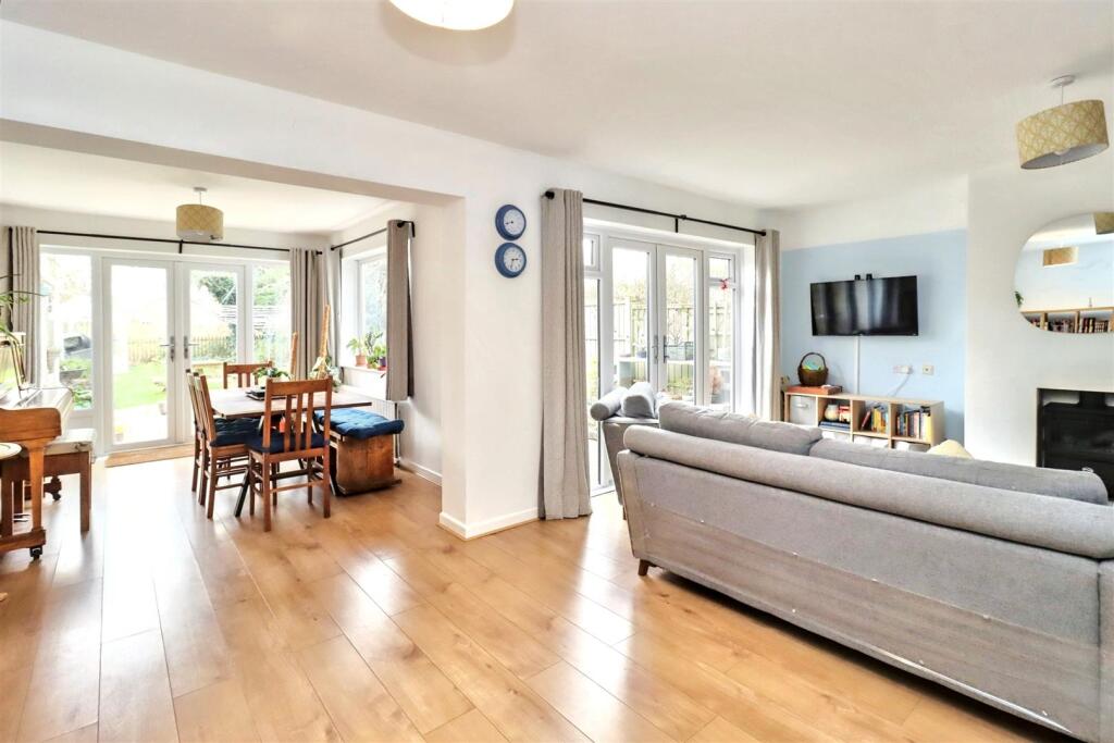 Additional image 15 of Superb home in West End of Clevedon