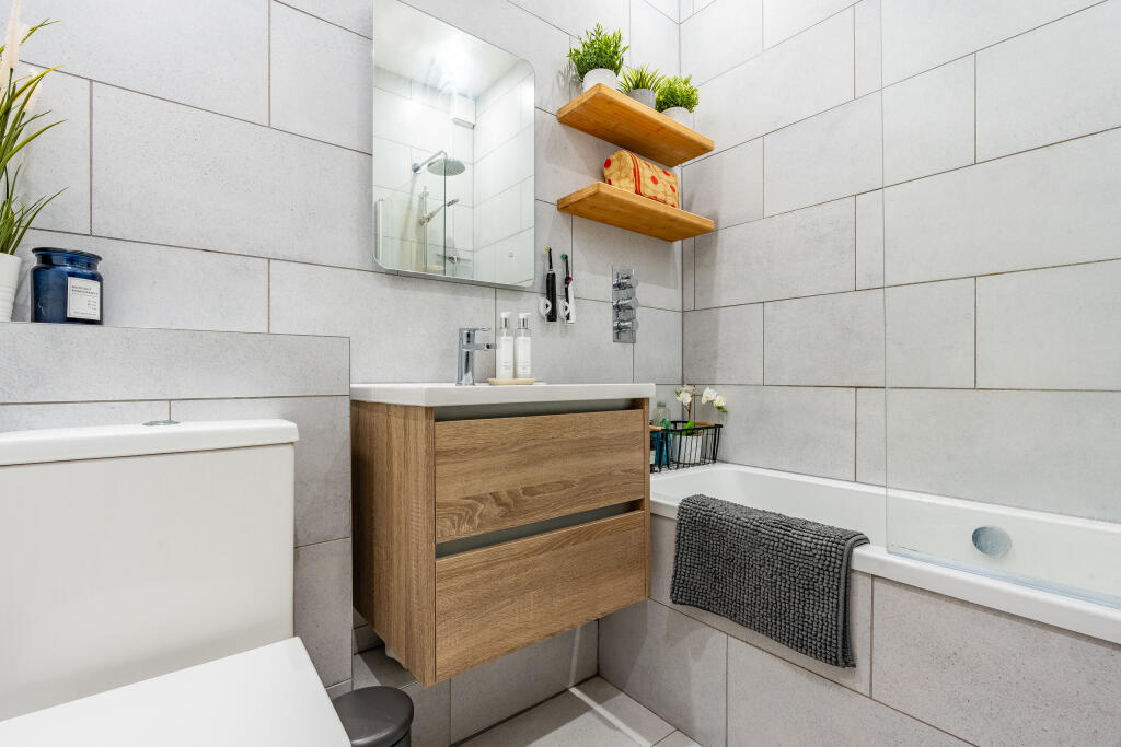 Additional image 14 of Hall Floor Flat, Harcourt Road, Redland, Bristol, BS6 7RQ