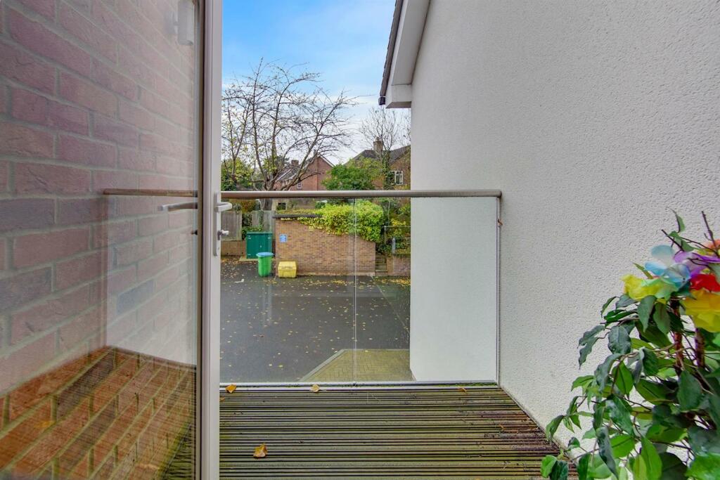 Additional image 5 of Manor Park Road, Chislehurst